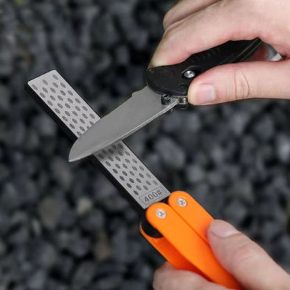 pierre_à_aiguiser_pliable_action