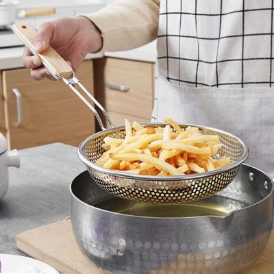 Ecumoire-Inox-Professionnel-Manche-Bois-polyvalent