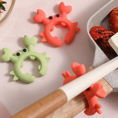 Repose-cuillere-petit-crabe-design